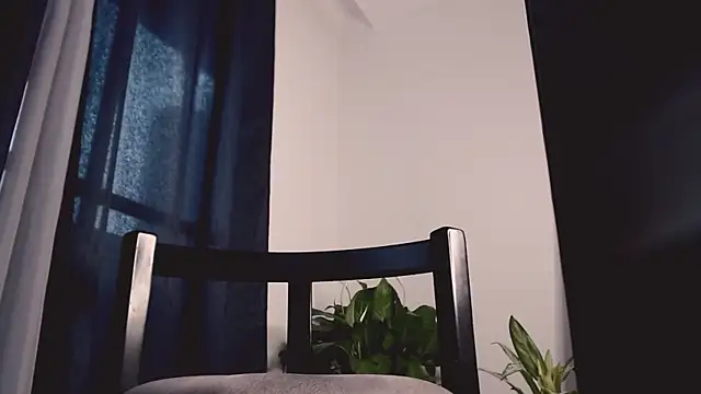 Snapshot of Osiiriis chatting on March 15, 2025, 1:07 pm Osiiriis online show from March 15, 2025, 1:07 pm