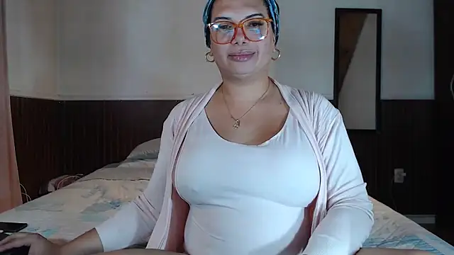 flowerdirtty online show from March 29, 2026, 10:11 pm