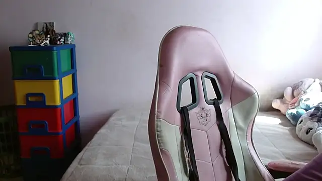 Snapshot of TiffanyRoouse chatting on November 8, 2025, 2:53 pm TiffanyRoouse online show from November 8, 2025, 2:53 pm