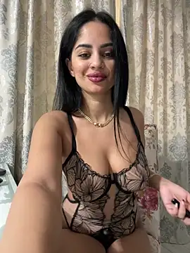  adelle online show from November 5, 2025, 10:51 am