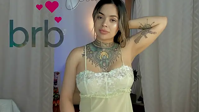 yandracelisofficial online show from February 4, 2025, 5:10 am