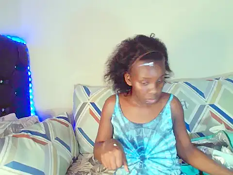 Snapshot of dinnykrazx chatting on November 11, 2025, 5:52 pm dinnykrazx online show from November 11, 2025, 5:52 pm