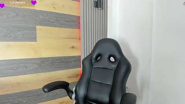 AnthonellaSweet online show from November 1, 2025, 12:54 pm