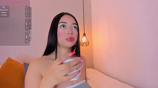 AnthonellaSweet online show from October 8, 2025, 12:28 pm