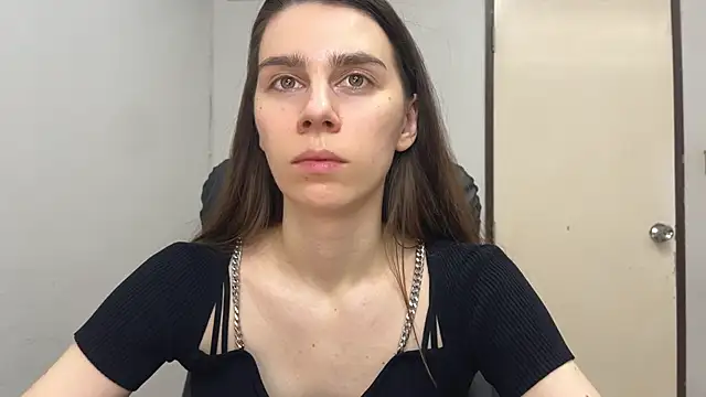 Snapshot of SassyJessi chatting on March 5, 2025, 4:24 am SassyJessi online show from March 5, 2025, 4:24 am