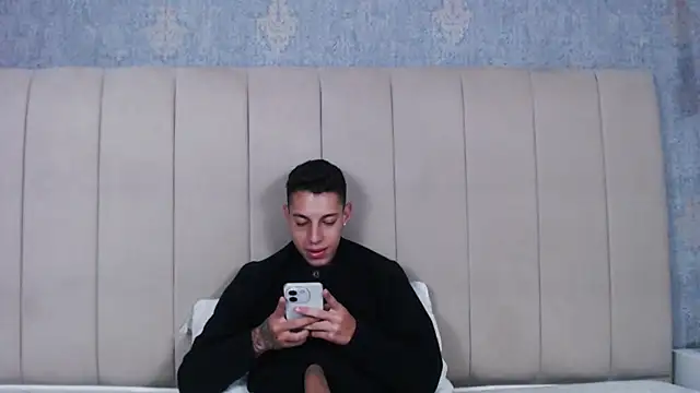 thiago19s online show from February 14, 2025, 10:36 pm