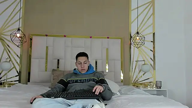 thiago19s online show from November 27, 2025, 6:52 pm