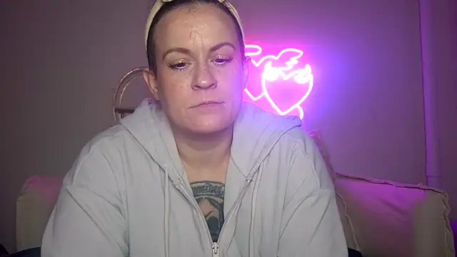 Snapshot of quinnmariexo chatting on January 11, 2026, 4:52 am quinnmariexo online show from January 11, 2026, 4:52 am