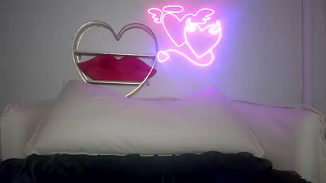 Snapshot of quinnmariexo chatting on January 14, 2026, 6:00 pm quinnmariexo online show from January 14, 2026, 6:00 pm