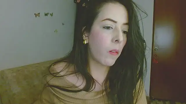 ella peck online show from May 12, 2026, 3:47 am