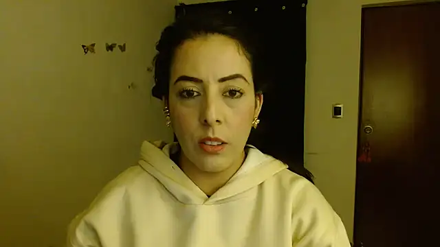 Snapshot of ella_peck chatting on June 10, 2026, 4:57 am ella peck online show from June 10, 2026, 4:57 am