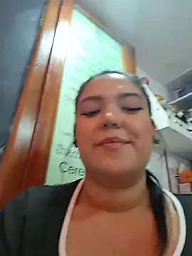 Snapshot of Sophie-hatter chatting on July 10, 2026, 3:23 pm Sophie-hatter online show from July 10, 2026, 3:23 pm
