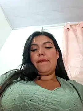 Snapshot of Sophie-hatter chatting on June 12, 2026, 3:04 am Sophie-hatter online show from June 12, 2026, 3:04 am