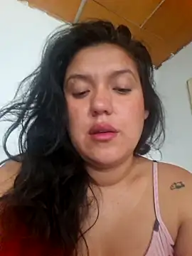 Snapshot of Sophie-hatter chatting on November 3, 2025, 1:47 pm Sophie-hatter online show from November 3, 2025, 1:47 pm