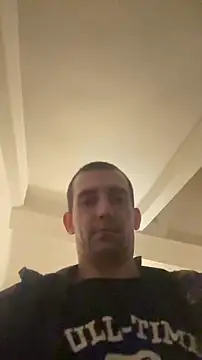 czruz online show from October 18, 2025, 10:23 pm