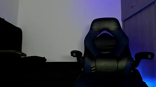 male pussy online show from October 8, 2025, 4:03 am