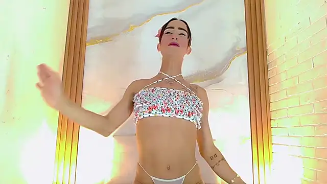 PriscilaRainbow online show from November 28, 2025, 9:31 am