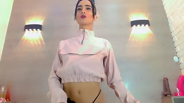 PriscilaRainbow online show from October 14, 2025, 4:13 am