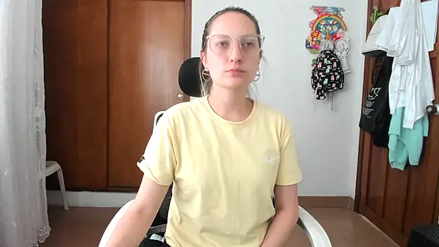 Adele johnsonn1 online show from October 14, 2025, 7:03 pm