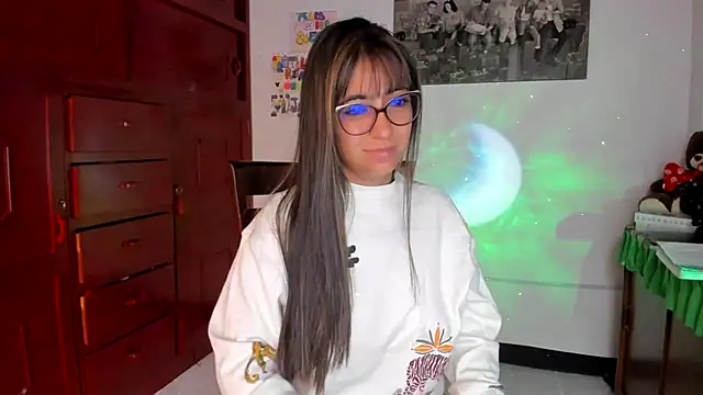 Snapshot of Isabellaa22_1 chatting on February 11, 2025, 11:53 am Isabellaa22 1 online show from February 11, 2025, 11:53 am