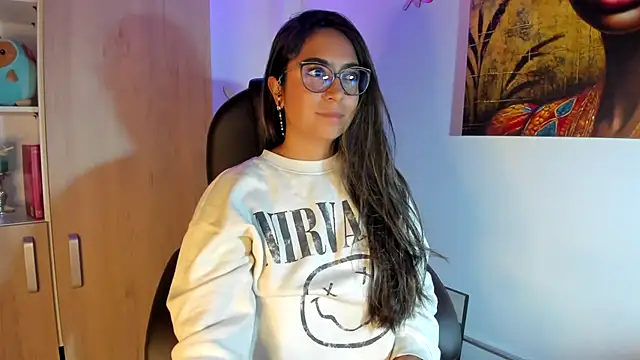 Snapshot of Isabellaa22_1 chatting on October 22, 2025, 3:28 am Isabellaa22 1 online show from October 22, 2025, 3:28 am