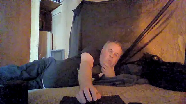 Snapshot of Nightshade7712 chatting on February 15, 2026, 10:09 pm Nightshade7712 online show from February 15, 2026, 10:09 pm