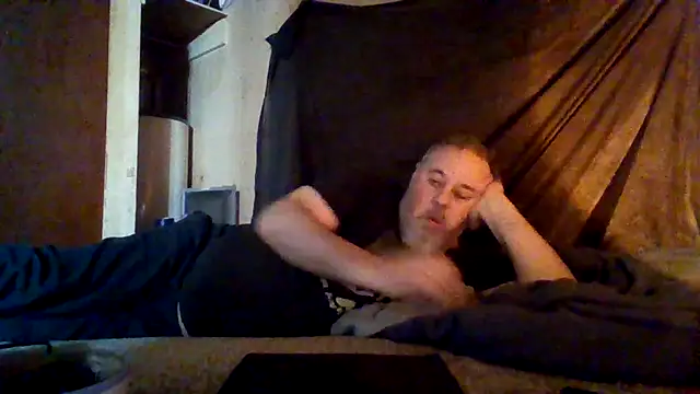 Snapshot of Nightshade7712 chatting on February 10, 2026, 7:35 pm Nightshade7712 online show from February 10, 2026, 7:35 pm