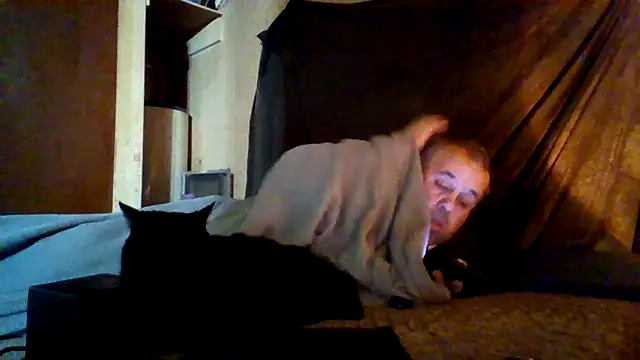 Snapshot of Nightshade7712 chatting on February 5, 2026, 4:30 am Nightshade7712 online show from February 5, 2026, 4:30 am