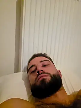 Vekie 007 online show from November 25, 2025, 12:11 am