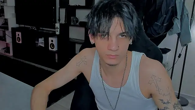 MarkBrowniii online show from April 16, 2026, 4:35 am