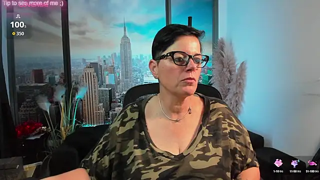 ninarandmann online show from October 13, 2025, 4:52 pm