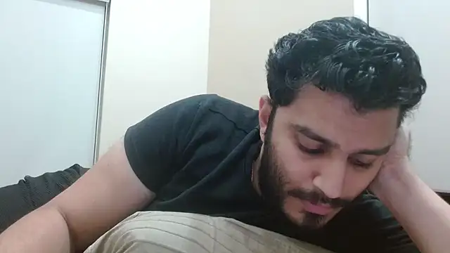 robintoit online show from November 17, 2025, 2:43 pm