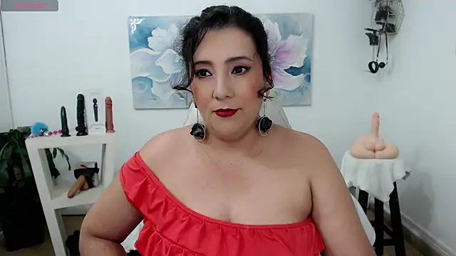 mom hot   online show from February 21, 2025, 6:15 pm