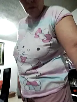 Natasha milf   online show from October 26, 2025, 10:37 am