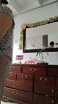 Natasha milf   online show from December 17, 2025, 12:43 pm