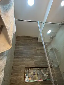 Bonniepark online show from November 26, 2025, 1:11 pm