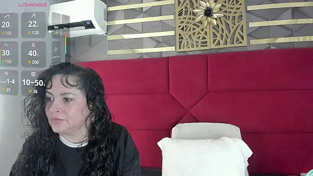 hanny milf online show from April 15, 2026, 11:27 am