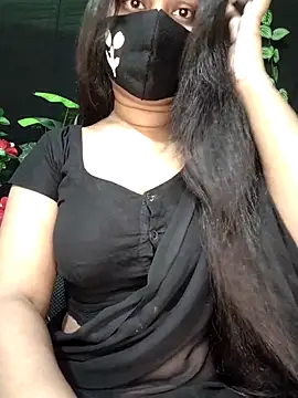 Idhika Paul online show from October 21, 2025, 12:43 am