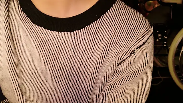 Snapshot of Nonchan_ chatting on March 20, 2025, 1:37 pm Nonchan online show from March 20, 2025, 1:37 pm