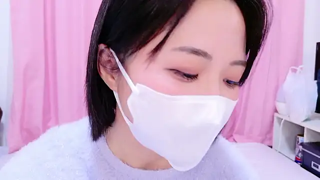 Snapshot of Nonchan_ chatting on October 15, 2025, 11:40 am Nonchan online show from October 15, 2025, 11:40 am