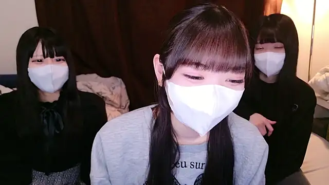 Snapshot of siorin_18 chatting on February 17, 2026, 11:29 am siorin 18 online show from February 17, 2026, 11:29 am