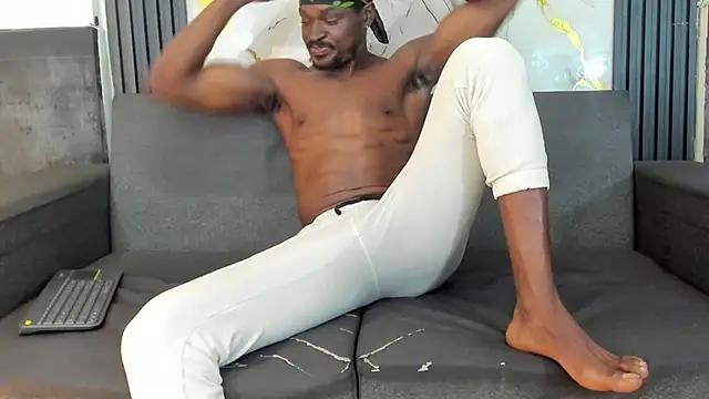 Snapshot of Terrance_z chatting on February 28, 2026, 5:56 pm Terrance z online show from February 28, 2026, 5:56 pm