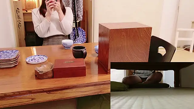 Snapshot of Phantom_yoshida chatting on January 2, 2025, 1:19 pm Phantom yoshida online show from January 2, 2025, 1:19 pm