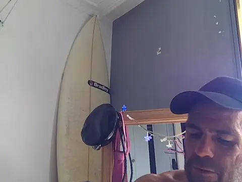 DJUX online show from February 10, 2025, 12:50 pm