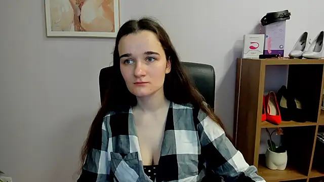 KateDelight online show from February 28, 2026, 8:03 am