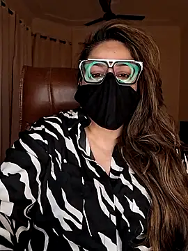 SEXY-Sardarni online show from March 17, 2025, 2:56 pm