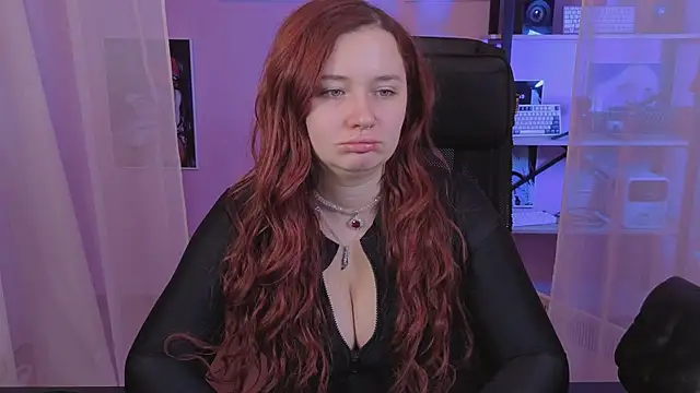 carolina elf online show from October 19, 2025, 12:30 pm