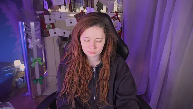 carolina elf online show from January 10, 2026, 5:36 am