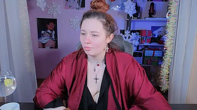 carolina elf online show from January 9, 2026, 5:36 am