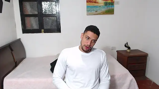 Jhors  Collens online show from September 14, 2025, 7:09 am